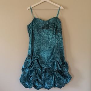 Stunning Turquoise Ruby Rox Strapless Dress